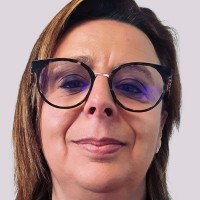Karine Esnouf