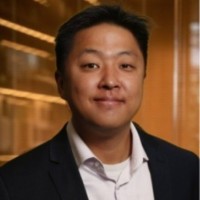 Winston Yang, Cfa