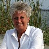 Wendy Rhodes