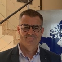 Richard Viau