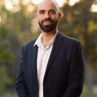 Luis Garza