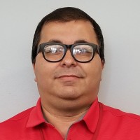 Ernesto J Perez-Perez