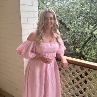 Laura Marshall
