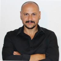 Özgür Yesilkir