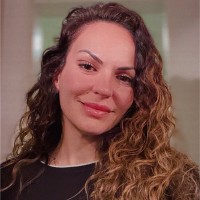Cinthia Spindola Trés