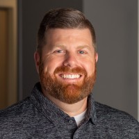Lee Hogan