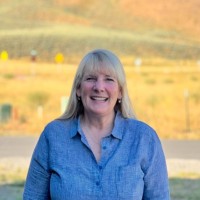 Lisa Efinger