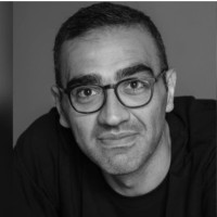 Omid Mahroo