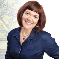 Zia Mccabe