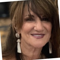 Nancy Rosiello Riggs