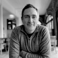 Tom Cowling