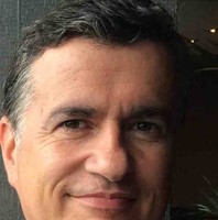 Tom Courtney