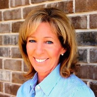 Amy Davidson, LEED Green Associate
