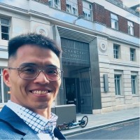 Francis Au