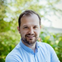 Dr. Maximilian Moser