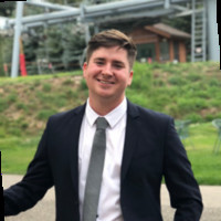 Matt Jones, Phr