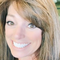 Debbie Mcknight