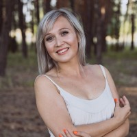 Олена Очерет
