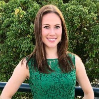 Holly Pulcher, Mba