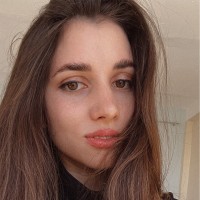 Yana Zatravkina