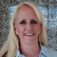 Suz Barr