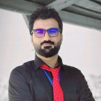 Musawir Hussain 🟢