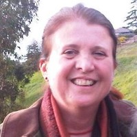 Linda Lynton