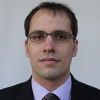 Dr. Eric Linster