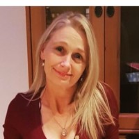 nicola walker