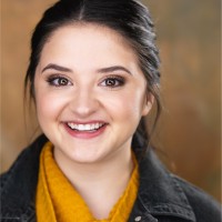 Roxanne Stone