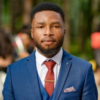 Chiedozie Uwakwem, Md