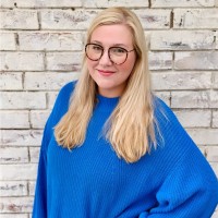 Stephanie Becker Özcan