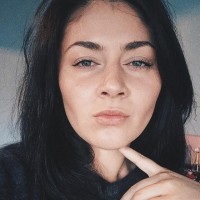 Yuniya K.