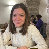 Liza Szentpeteri