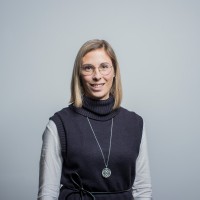 Bettina R.