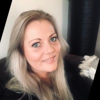Corina Van Den Akker