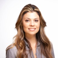 Angela Lima