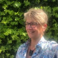 Elaine Taylor