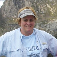 Liz Wren Parks Tas