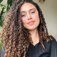 Helena Lopes