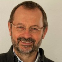 Dr. Martin Hartmann