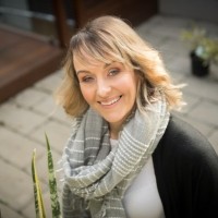 Leah Nicol