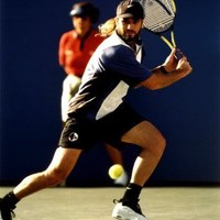 J̌ǒň Ṁäŧŧ ḂȅȑJ̌i ḂėṙĠ