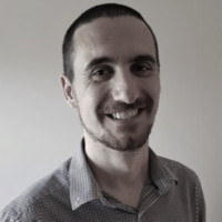 Ian Dixon