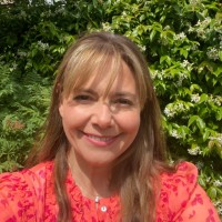 Nicola Bennett