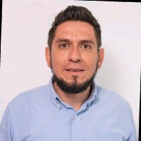 Roberto Aja