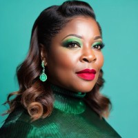 👑 Dr. Nikisha Ware, Thee Rollover Queen 👑