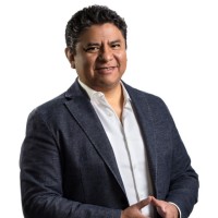 Pedro A García R