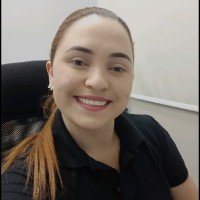 Yasmyne Guimarães Rezende