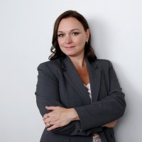 Stephanie Simard